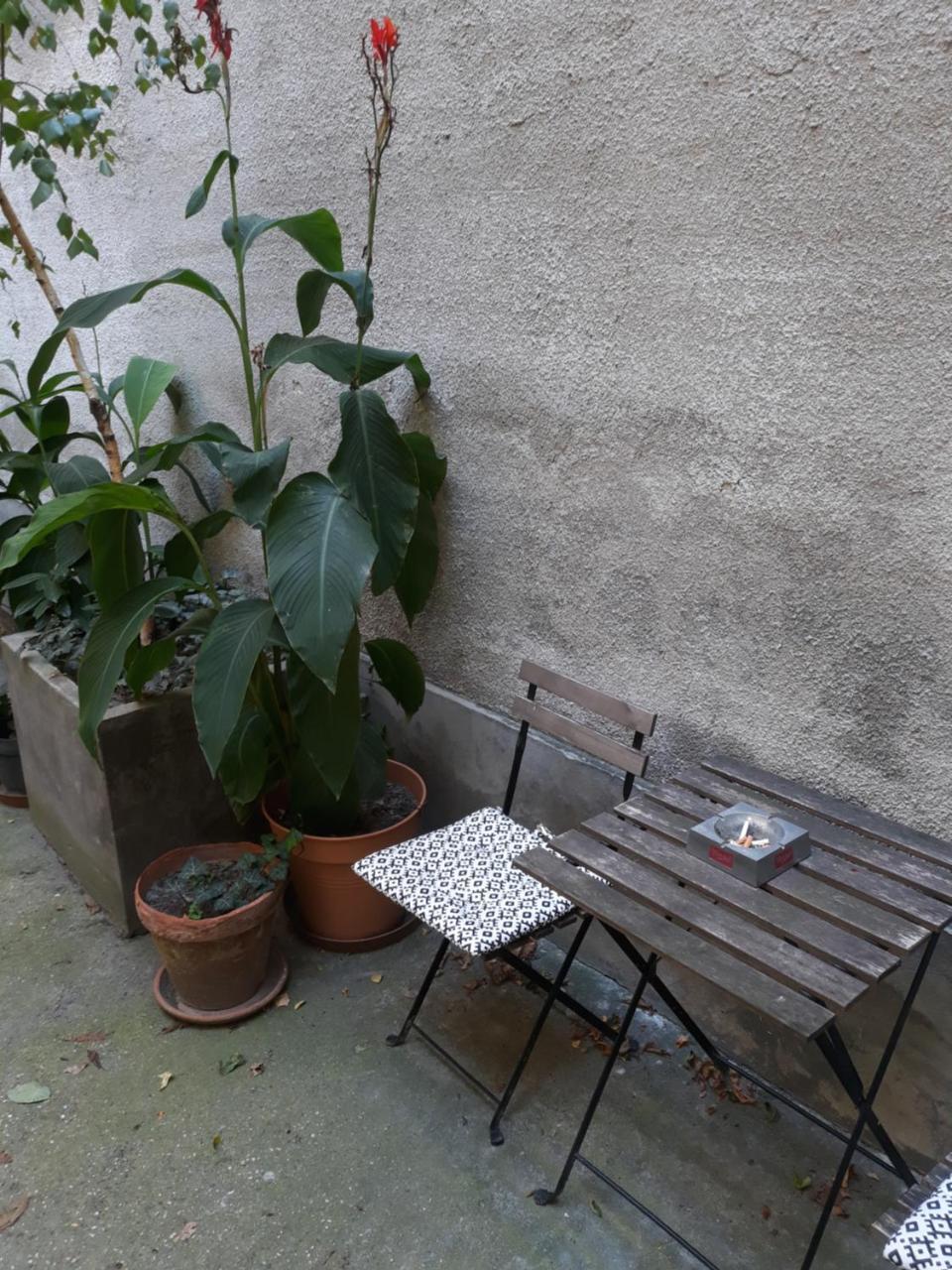 Connection Guesthouse บูดาเปสต์ ภายนอก รูปภาพ